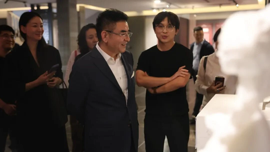 陈光标企业家考察团一行莅临河北高大师艺术集团考察调研