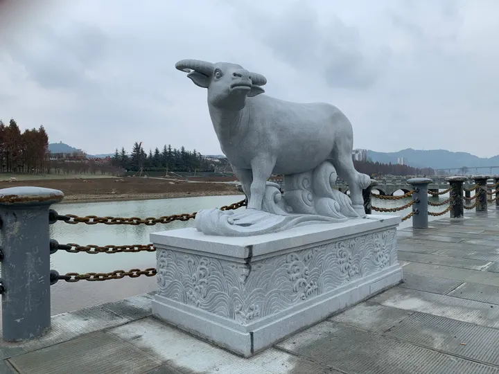 高英坡大师艺术作品创作实景