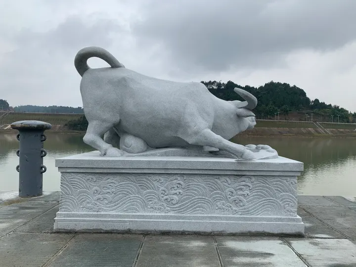 高英坡大师艺术作品创作实景