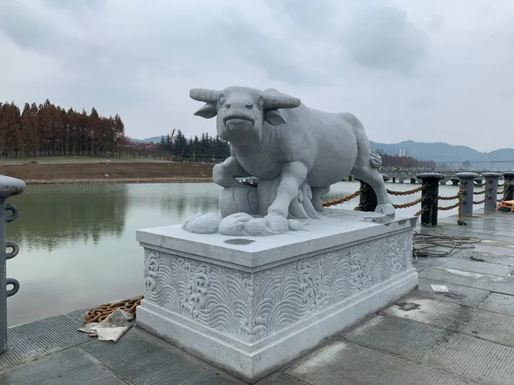 高英坡大师艺术作品创作实景